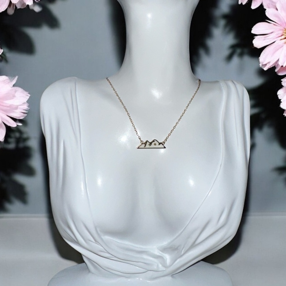 Matthew 17:20 Faith Gold Stainless Steel Necklace with Mustard seed/Mountains 🆕